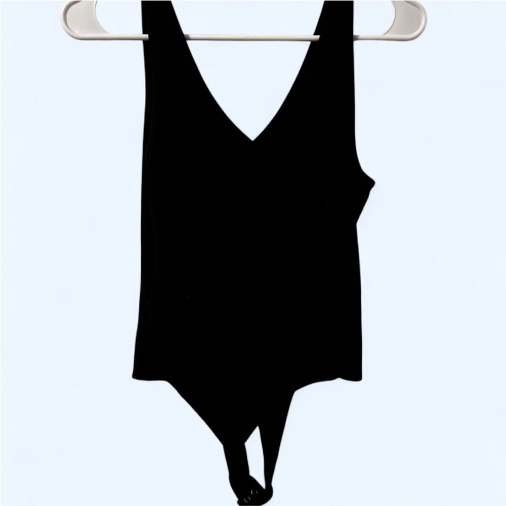 Black Sleeveless Bodysuit